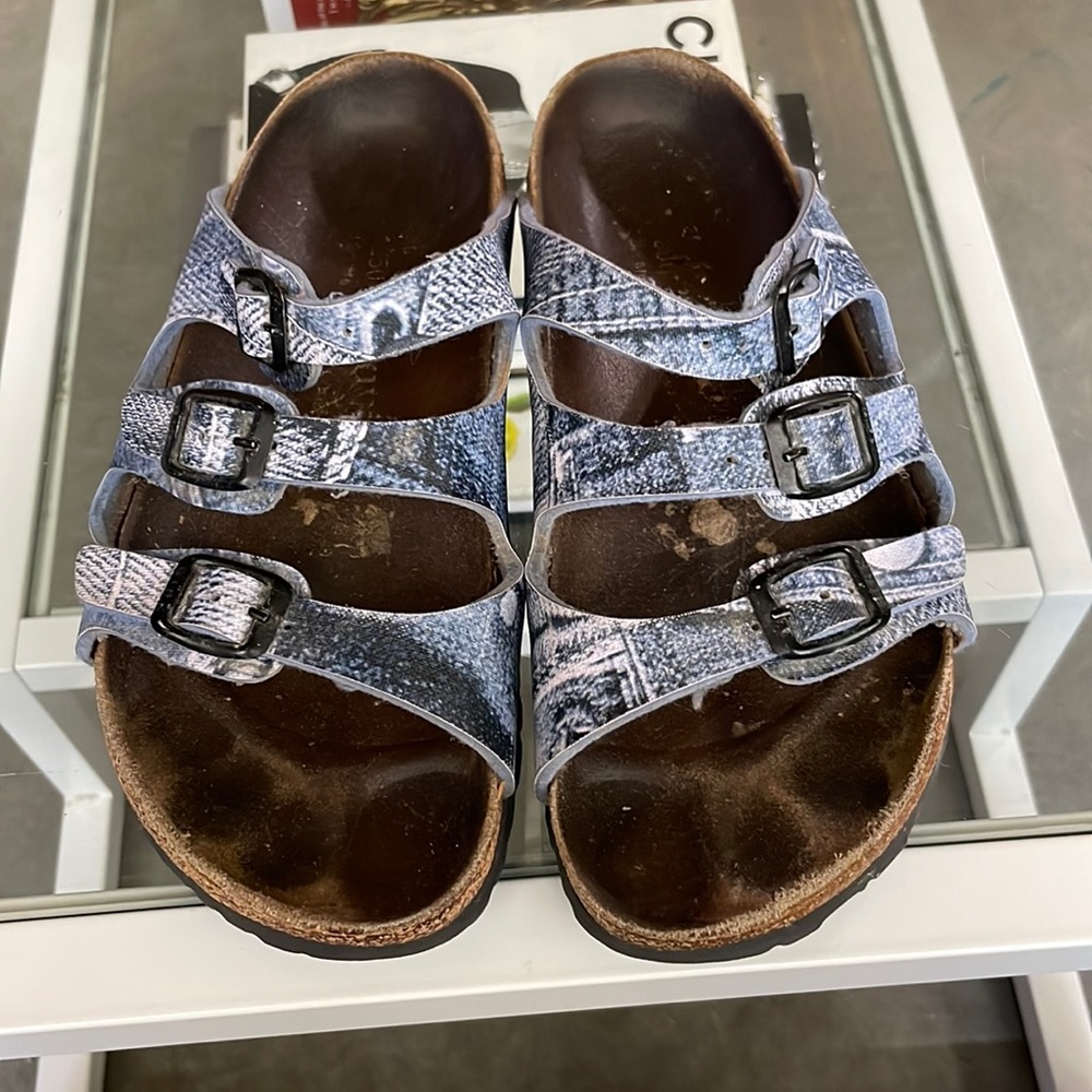 Papillio woman’s sandals
